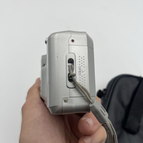 SAMSUNG Maxima Elite 140 Zoom 38-140mm Point & Shoot Film Camera 35mm Compact - Picture 12 of 16